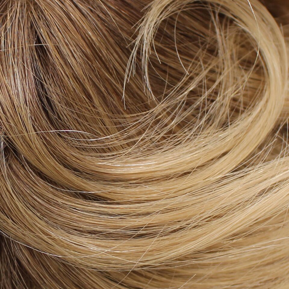 02-7 - Root 6, 8, 33 /16 - Medium Chestnut Brown, Light Chestnut Brown, Dark Auburn Root, the rest is Dark Golden Ash Blonde