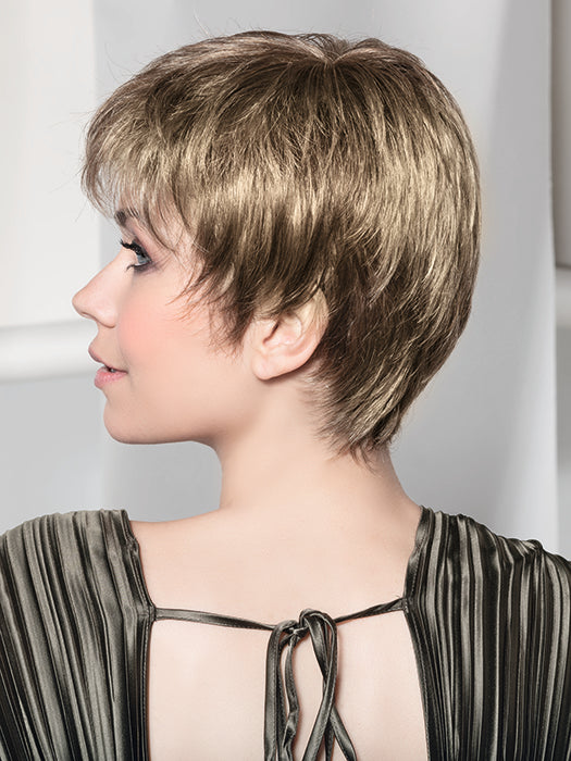 RIMINI MONO LARGE by ELLEN WILLE in DARK SAND MIX 10.14.16 | Light Brown base with Lighest Ash Brown and Medium Honey Blonde blend