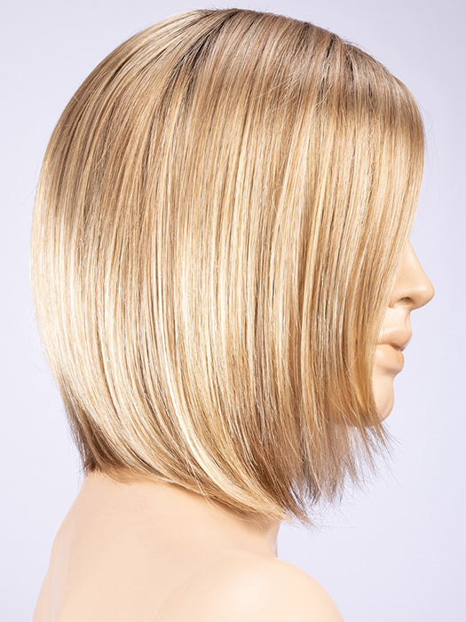 SANDY BLONDE TONED 26.14 | Light Golden Blonde and Medium Ash Blonde Blend with Shaded Roots