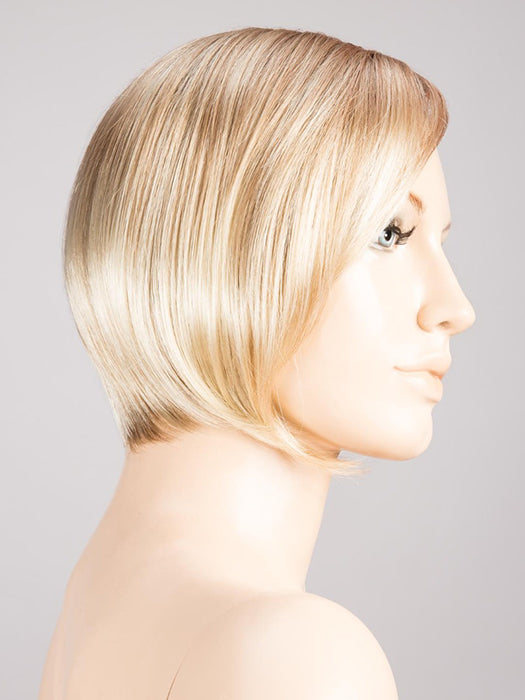 CHAMPAGNE ROOTED 22.26.26 | Light Neutral Blonde and Lightest/Light Golden Blonde Blend with Shaded Roots